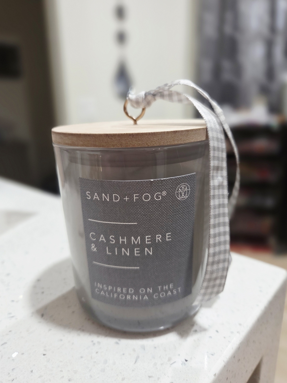 Sand + Fog Cashmere & Linen Scented Candle - Gray 10oz